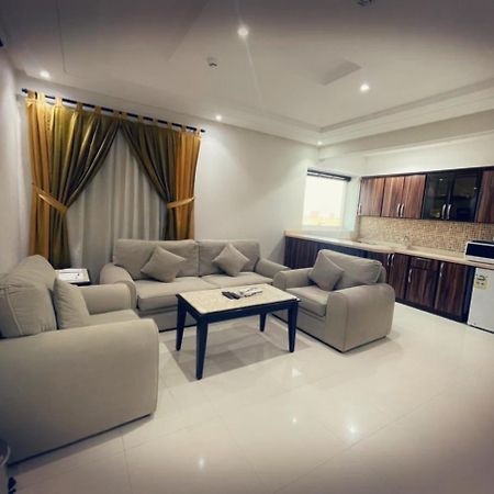 Tulip Al Rawdah Aparthotel Riyadh Ngoại thất bức ảnh
