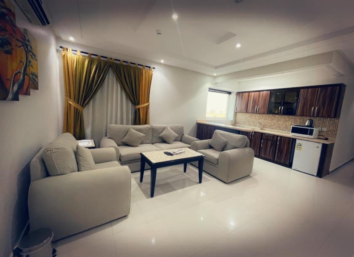 Tulip Al Rawdah Aparthotel Riyadh Ngoại thất bức ảnh
