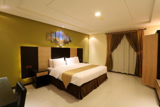 Tulip Al Rawdah Aparthotel Riyadh Phòng bức ảnh