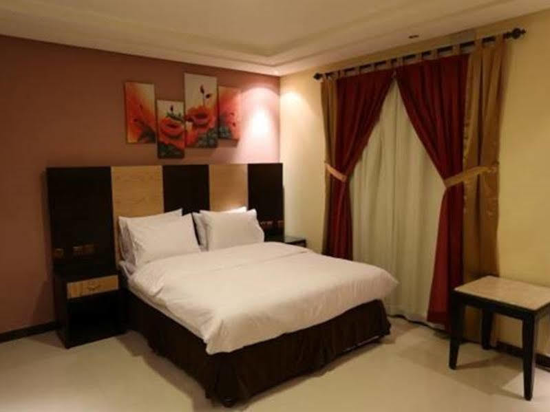 Tulip Al Rawdah Aparthotel Riyadh Ngoại thất bức ảnh
